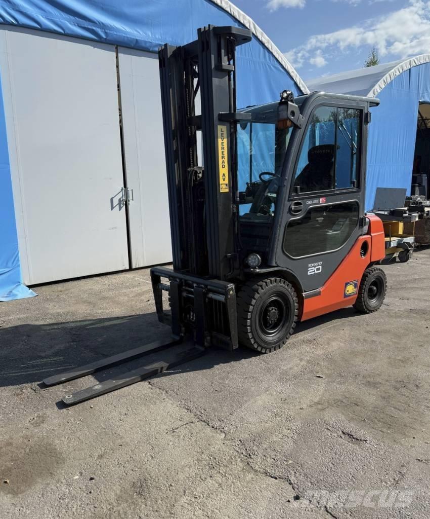 Toyota truck 8 FDF20 ディーゼル・軽油