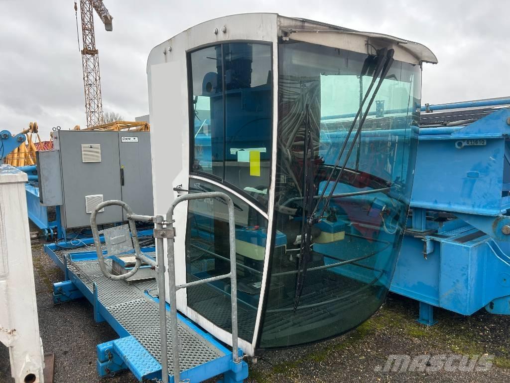 Potain MD560B-M25 タワークレーン