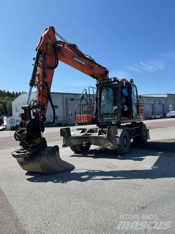 Doosan DX 160 w-5 ホイール式油圧ショベル（パワーショベル・ユンボ・バックホー）