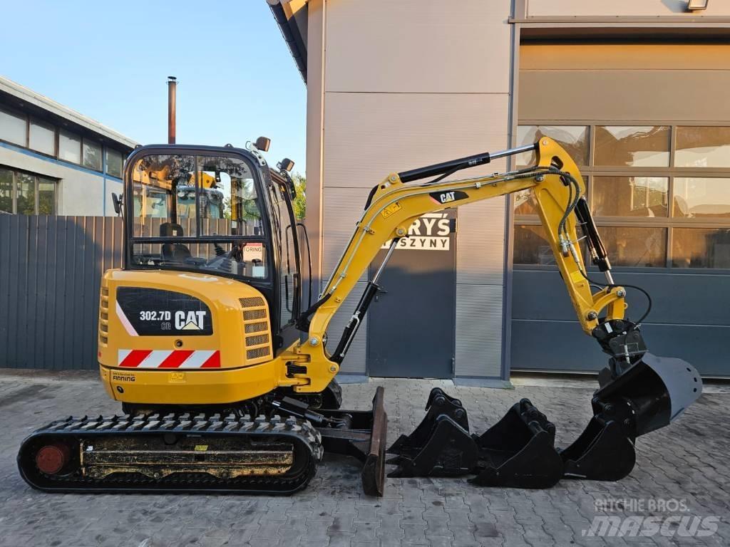 CAT 302.7 D CR ミニ油圧ショベル 7t以下（ミニユンボ・ミニディガー）