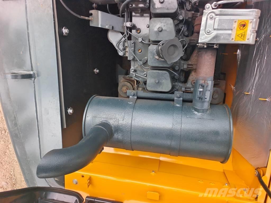 Hyundai 220LC-9S 大型油圧ショベル12t以上（パワーショベル・ユンボ）