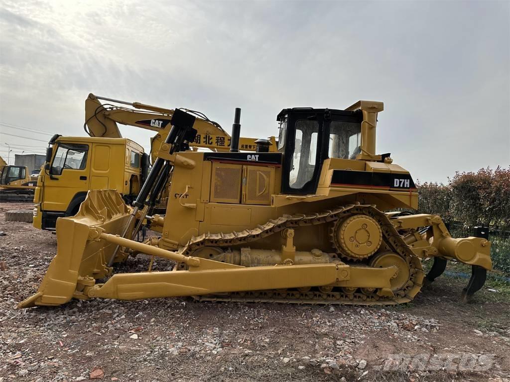 CAT D 7 H ブルドーザー