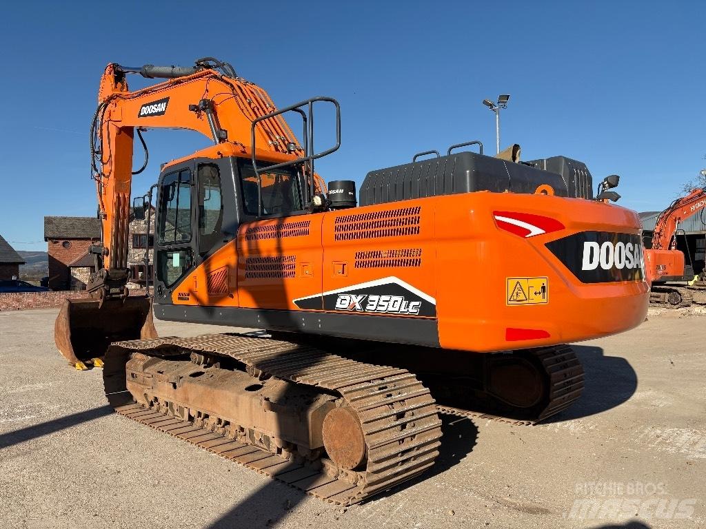 Doosan DX 350LC-7 大型油圧ショベル12t以上（パワーショベル・ユンボ）