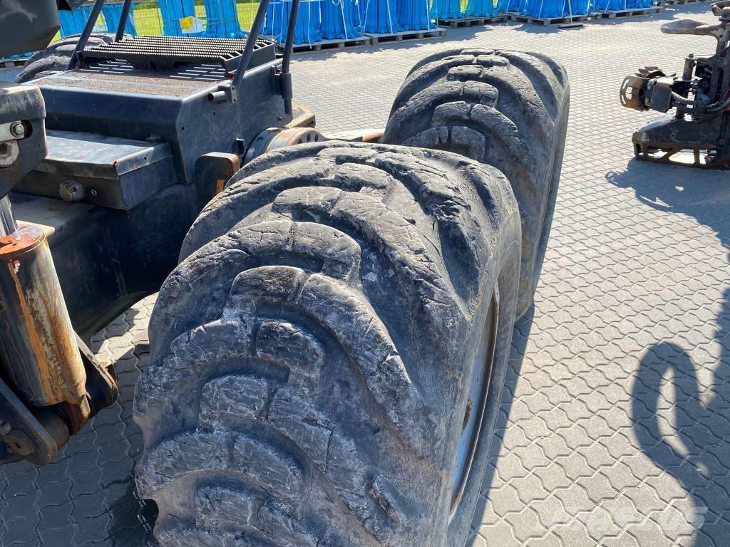 Komatsu 911.5 ハーベスター
