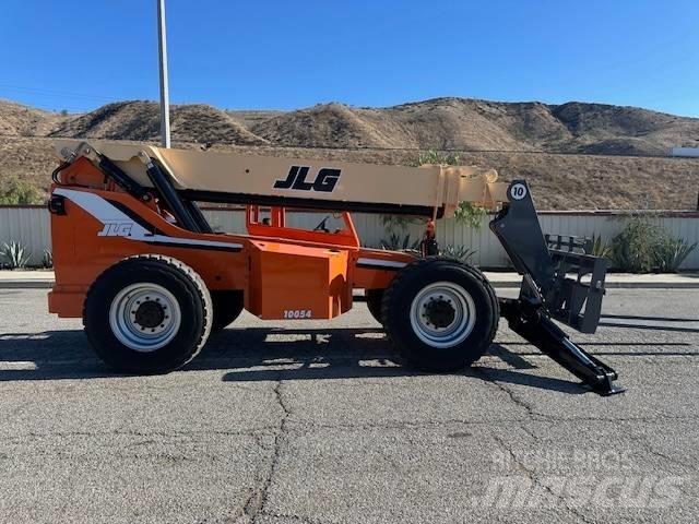 JLG 1054 テレスコーピックハンドラー
