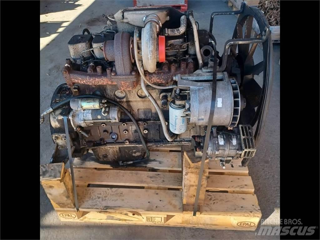 Cummins B5.9C エンジン