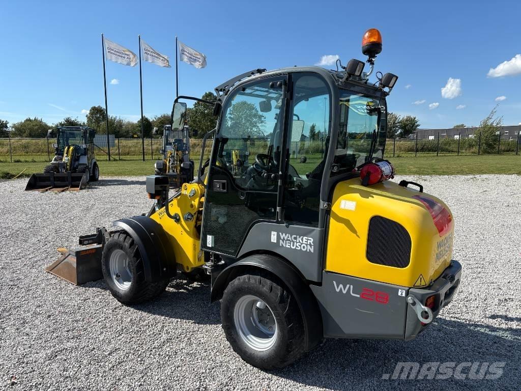 Wacker Neuson WL 28 ホイールローダー・タイヤショベル