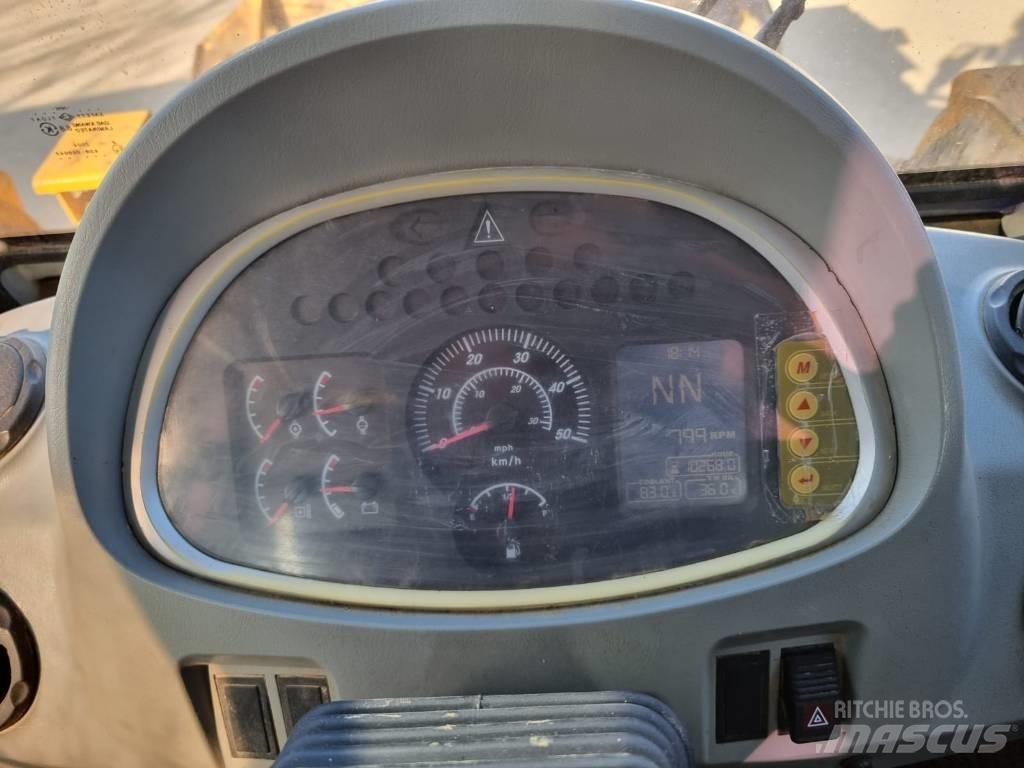 Hyundai HL 757-7 ホイールローダー・タイヤショベル