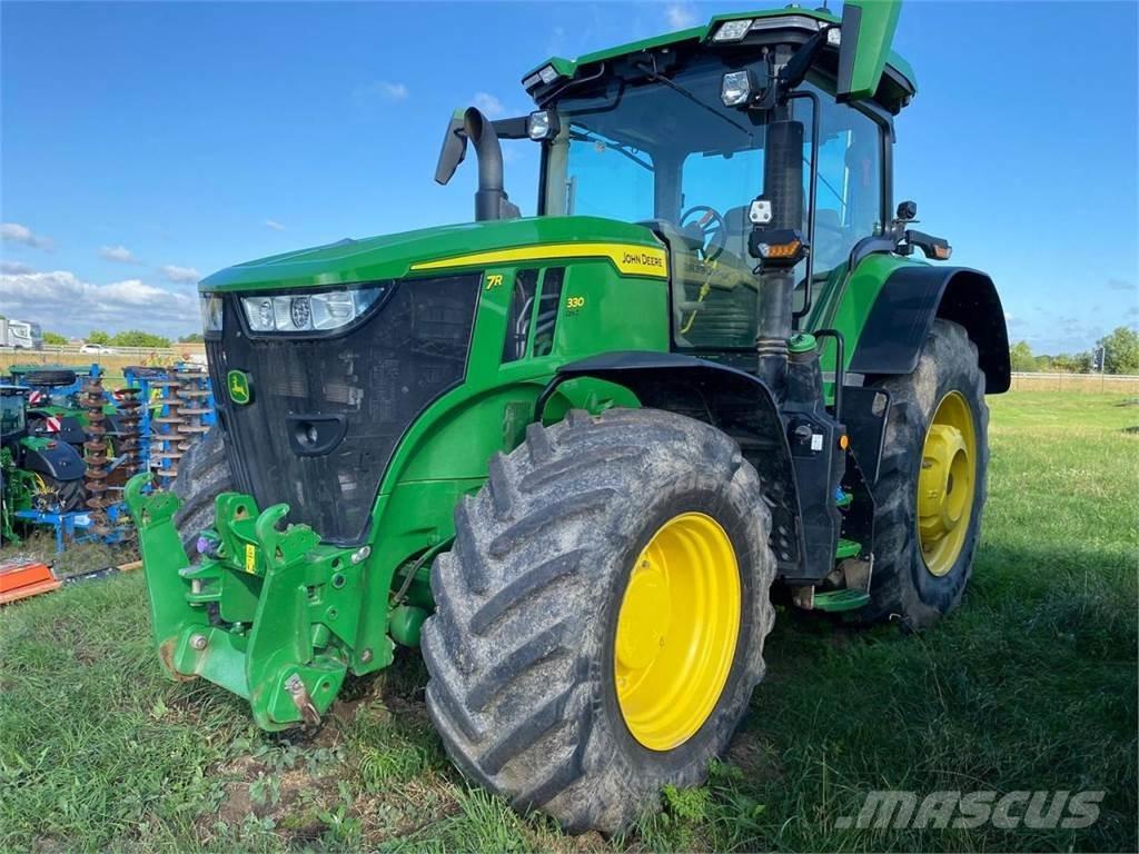 John Deere 7R 330 トラクター