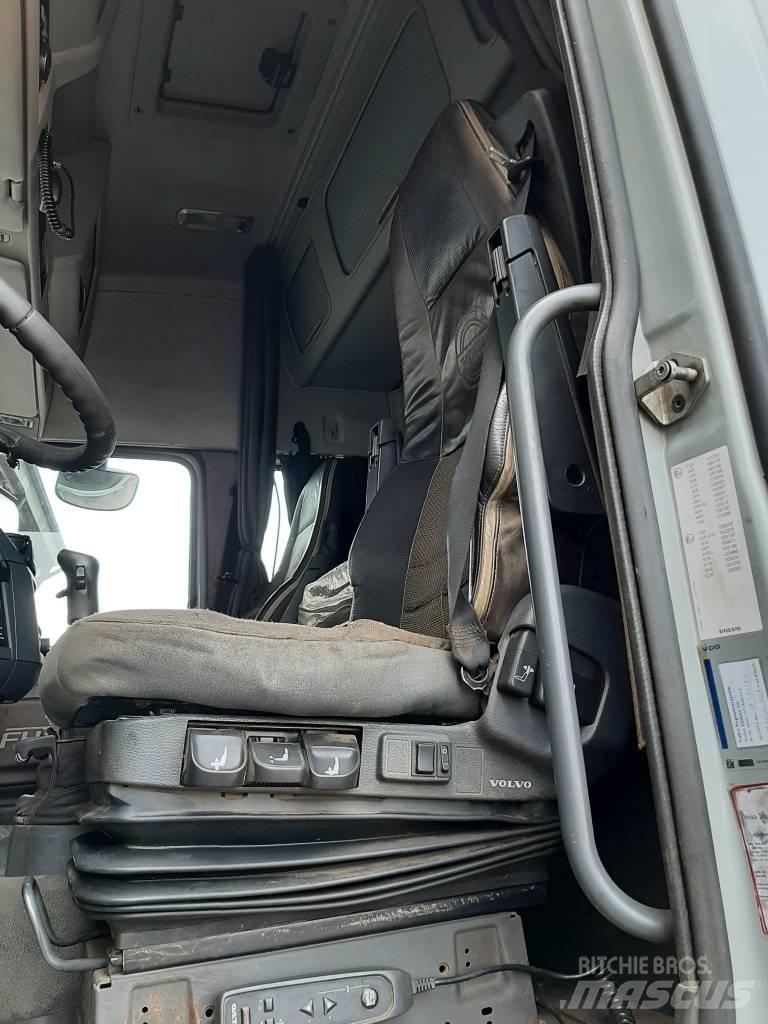 Volvo FH 16 木材トラック