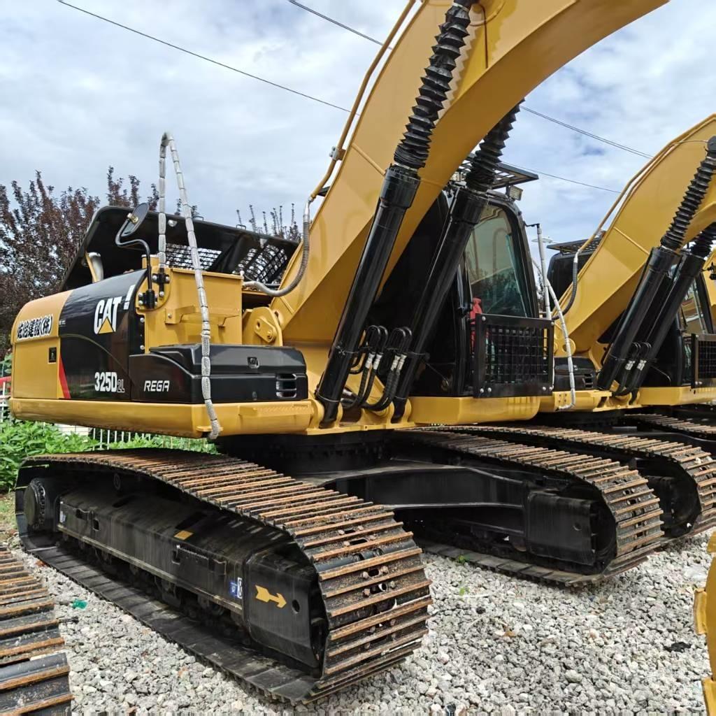 CAT 325D 大型油圧ショベル12t以上（パワーショベル・ユンボ）