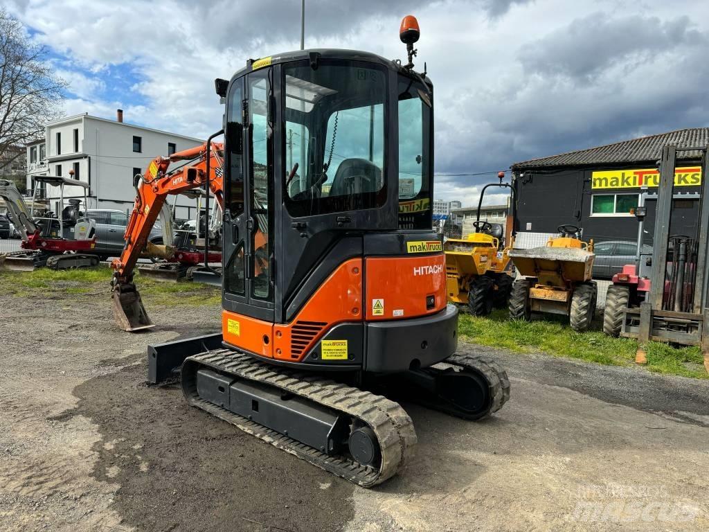 Hitachi ZX 30 U-2 ミニ油圧ショベル 7t以下（ミニユンボ・ミニディガー）