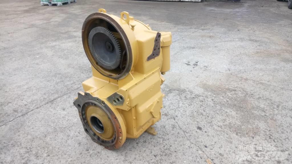 CAT 140 G/160G トランスミッション