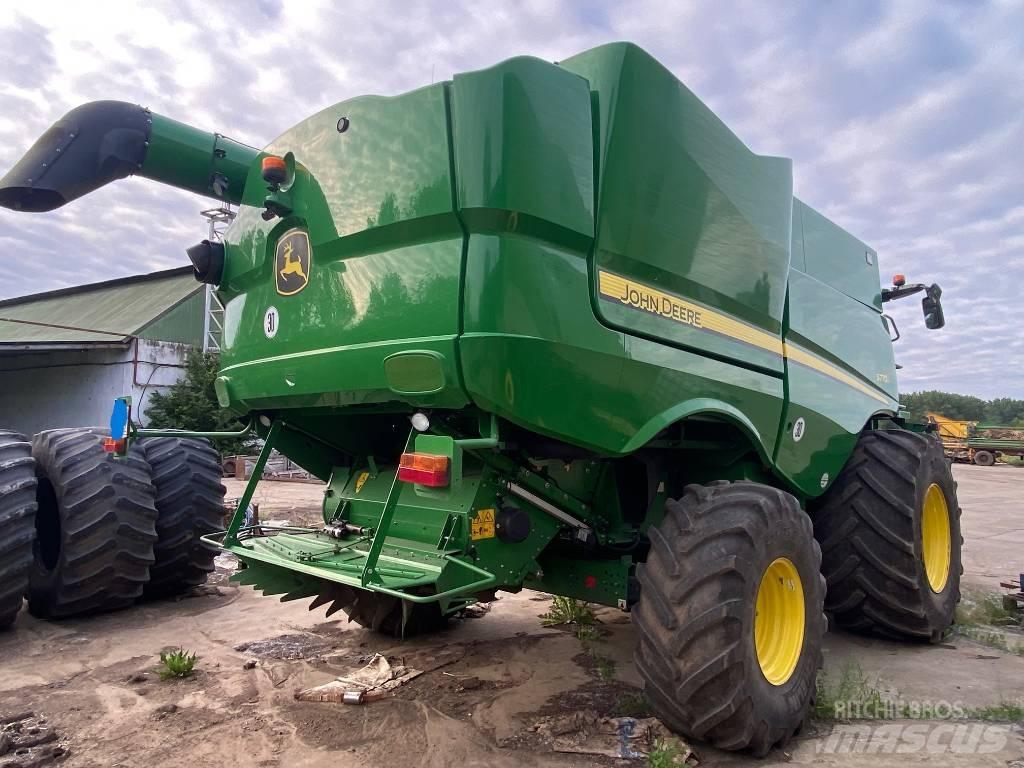 John Deere S770 コンバイン
