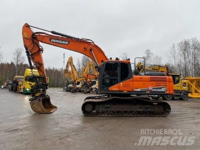 Doosan DX 255 LC-5 大型油圧ショベル12t以上（パワーショベル・ユンボ）