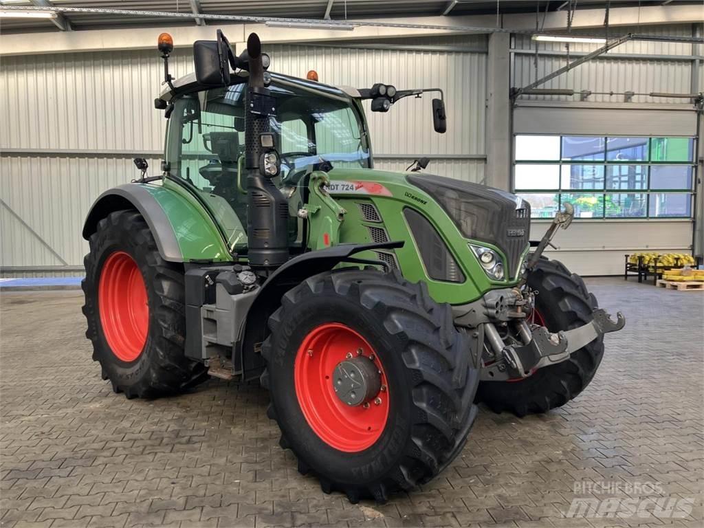 Fendt 716 Vario トラクター