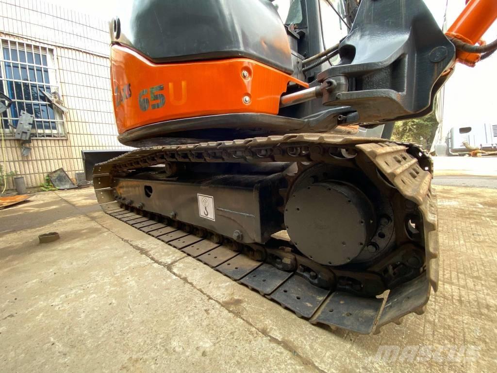 Hitachi ZX65 ミニ油圧ショベル 7t以下（ミニユンボ・ミニディガー）