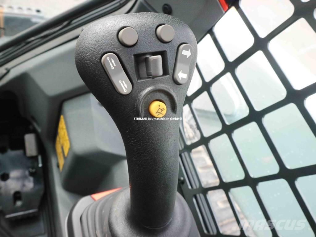 Bobcat T 76 クローラーローダー