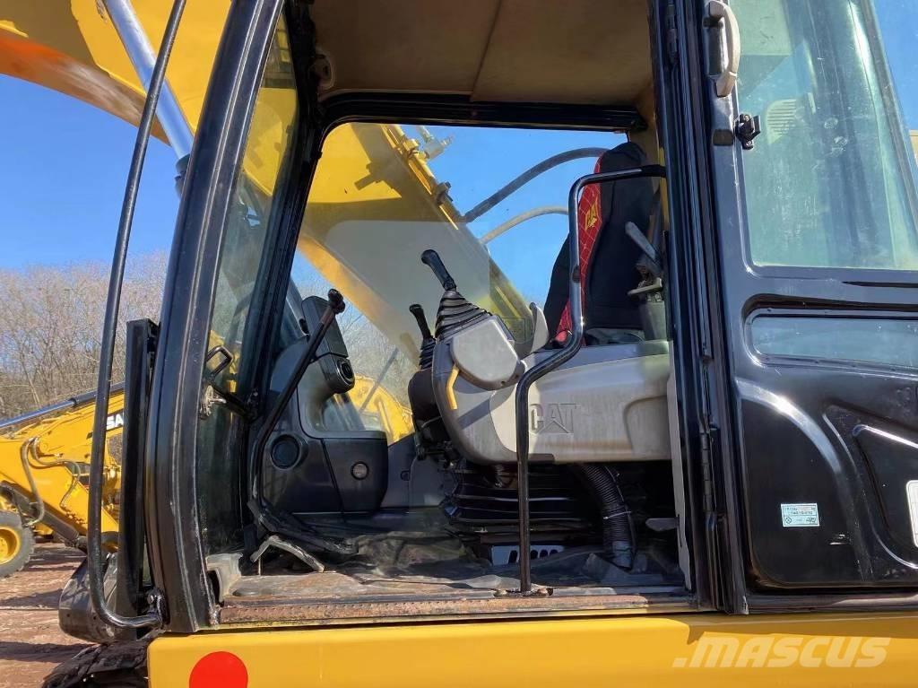 CAT 325D 大型油圧ショベル12t以上（パワーショベル・ユンボ）