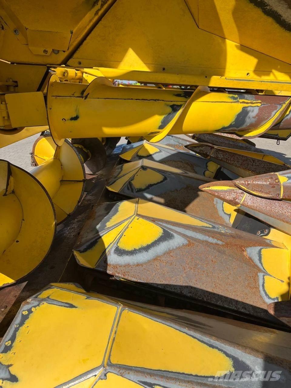 New Holland MF675W コンバインハーベスターアクセサリー・アタッチメント