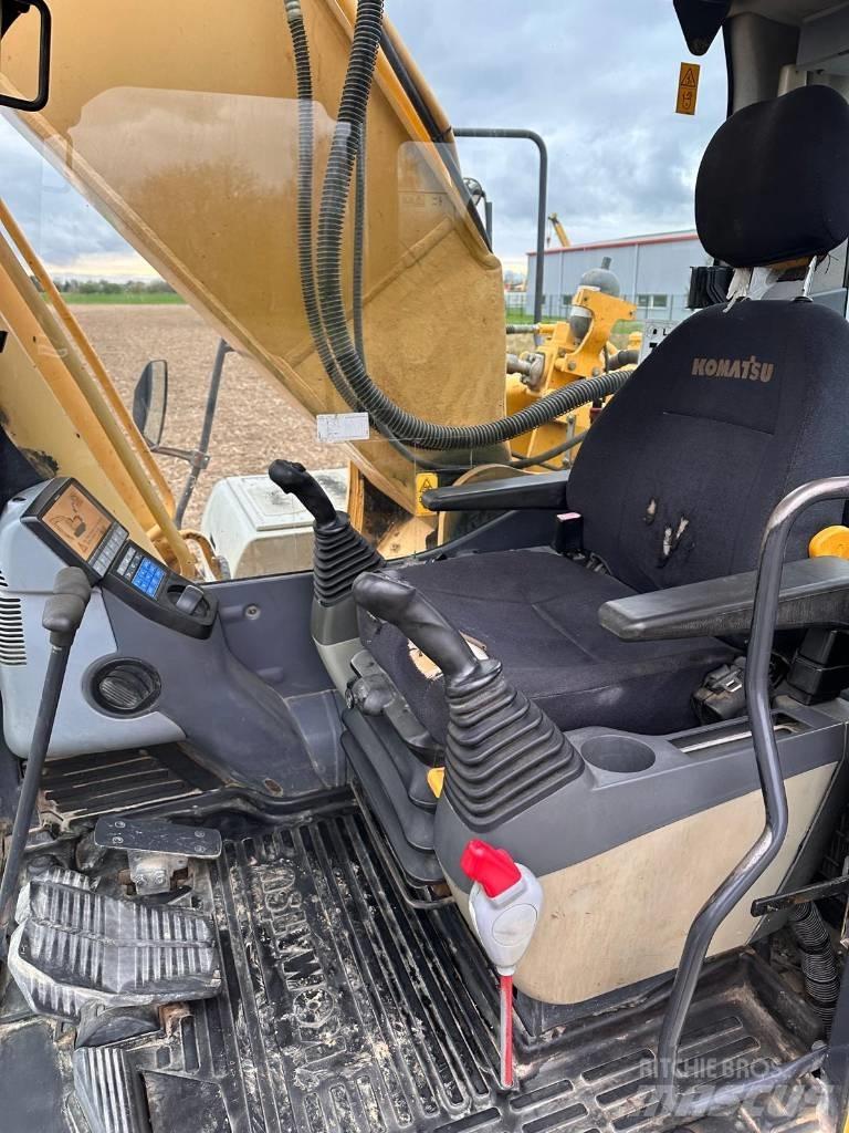Komatsu PC 240 NLC-8 大型油圧ショベル12t以上（パワーショベル・ユンボ）