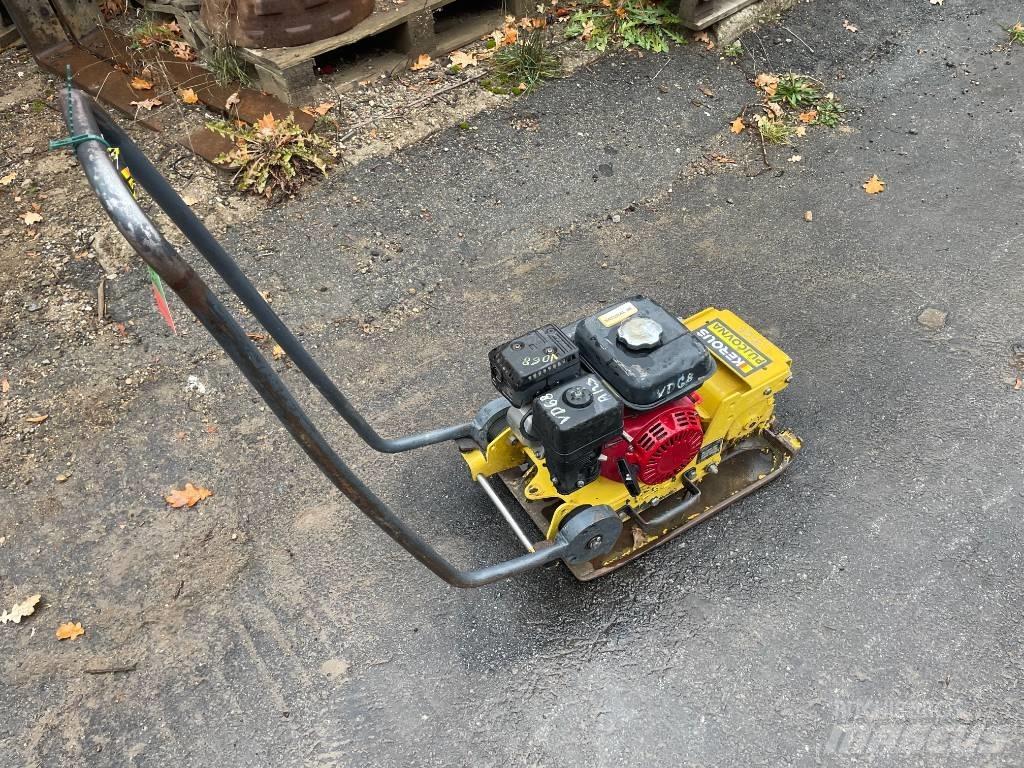 Bomag BP 10/36-2 プレートコンパクター