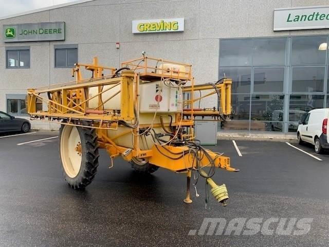 Dubex ANH 700N 牽引型スプレイヤー