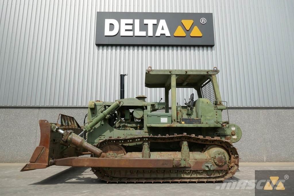 CAT D7F Ex-army ブルドーザー