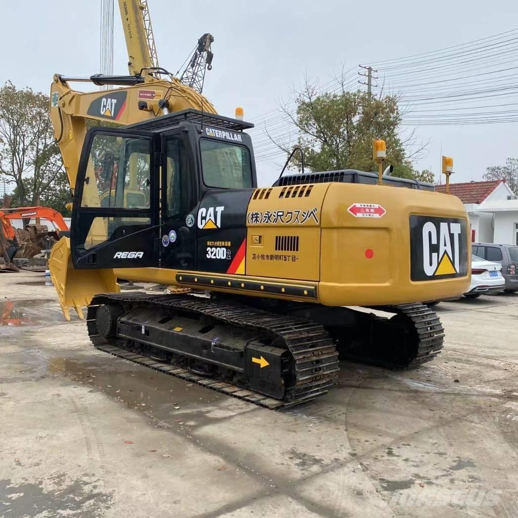 CAT 320 D 大型油圧ショベル12t以上（パワーショベル・ユンボ）