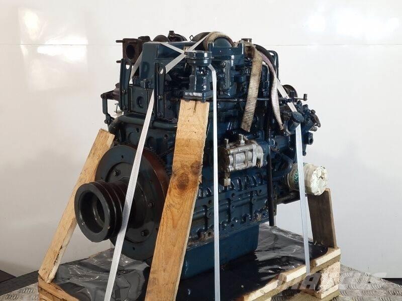 Kubota V2403-T エンジン