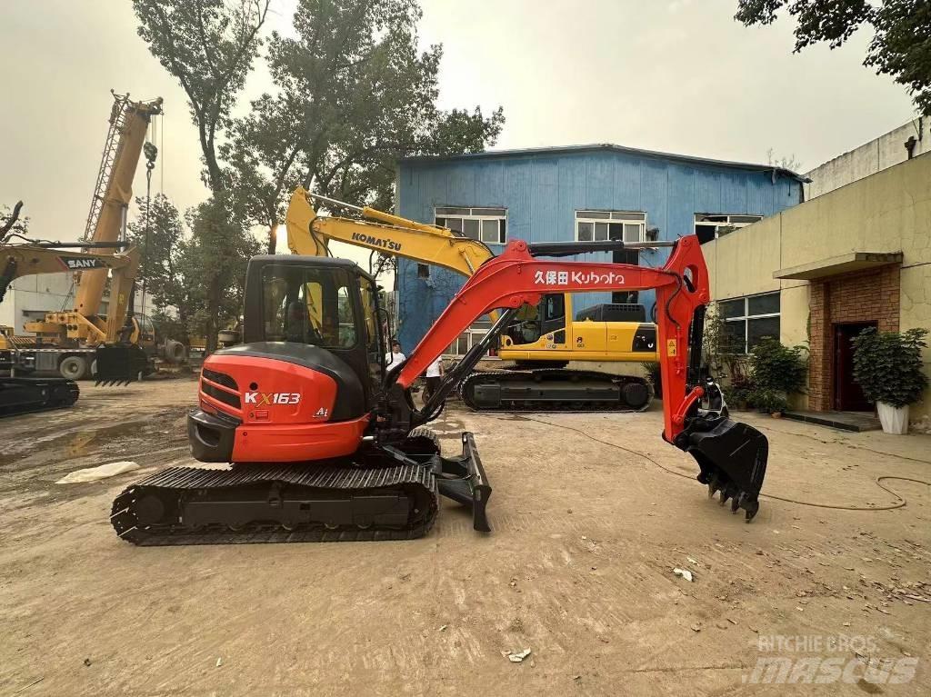 Kubota 163 大型油圧ショベル12t以上（パワーショベル・ユンボ）