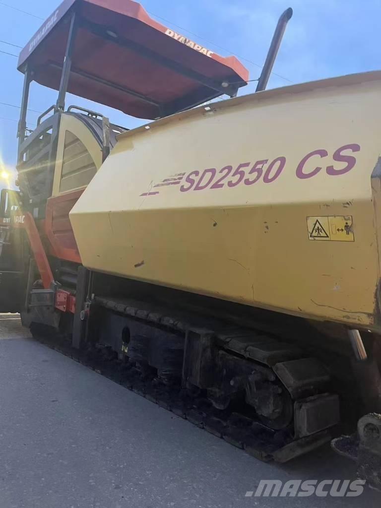 Dynapac sd2550 アスファルトフィニッシャ