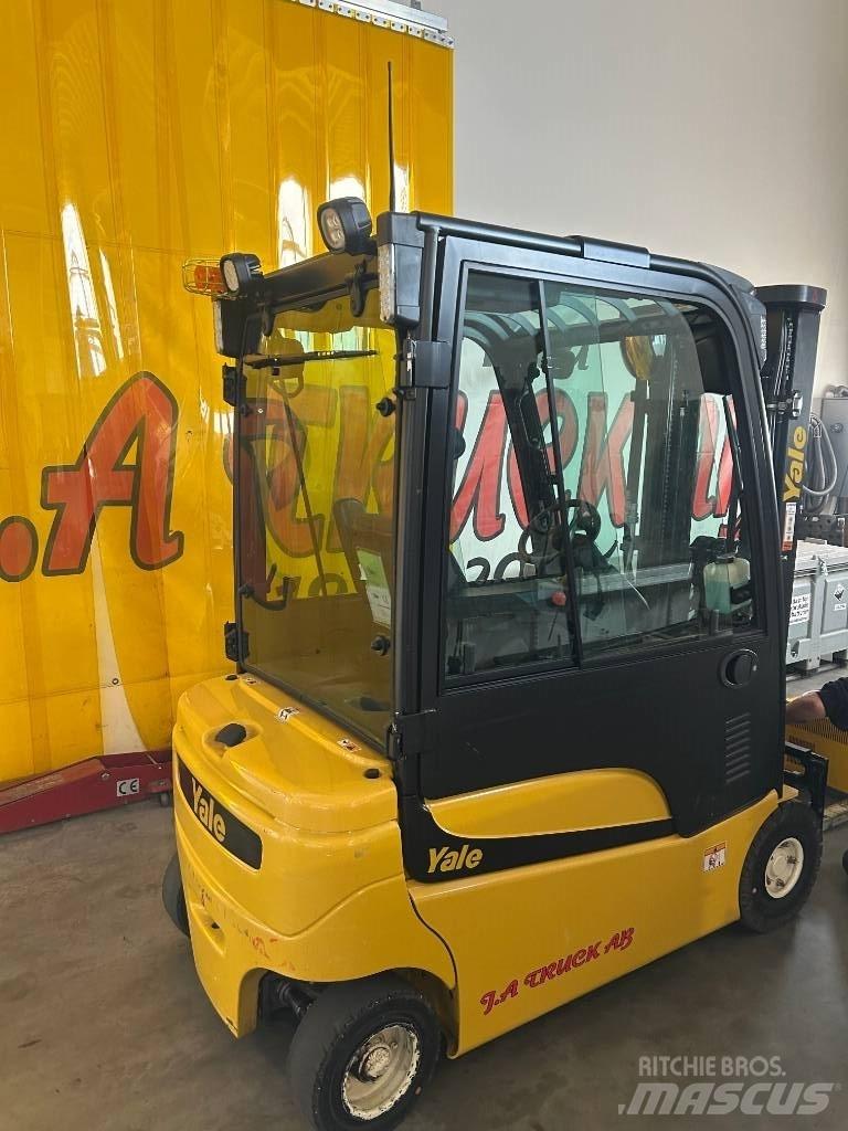 Yale ERP 16 VF バッテリーフォークリフト