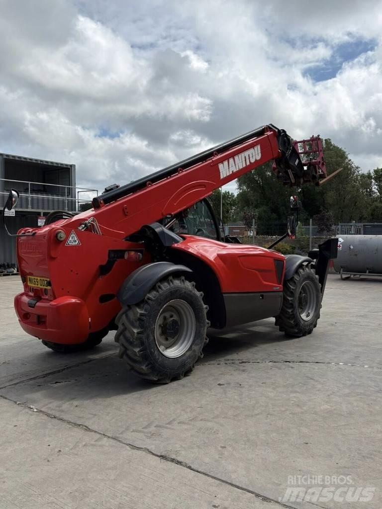 Manitou MT 1440 テレスコーピックハンドラー