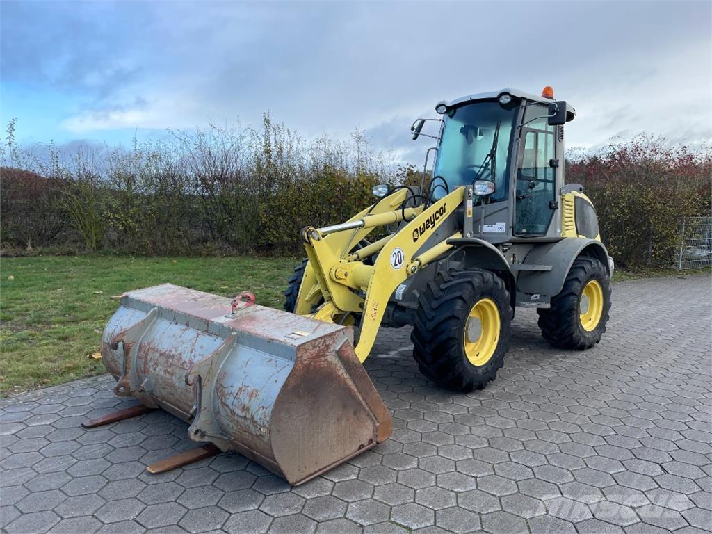 Atlas AR500 ホイールローダー・タイヤショベル