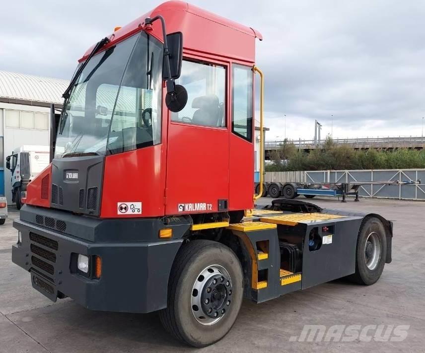 Kalmar T2i ターミナルトラクター
