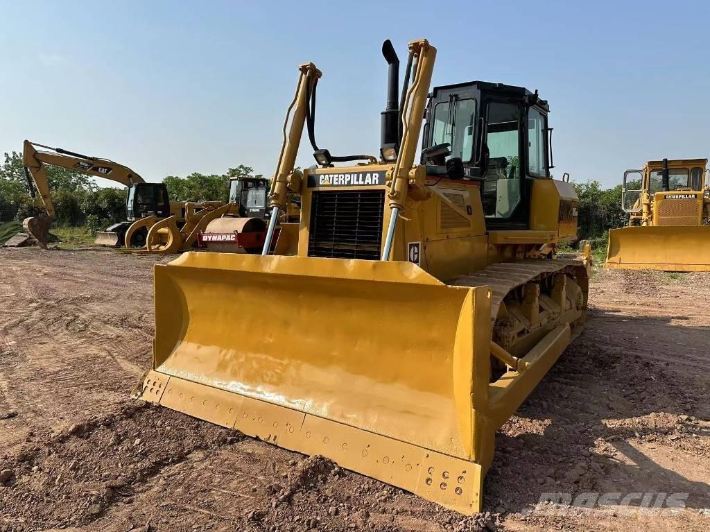 CAT D 6 G ブルドーザー