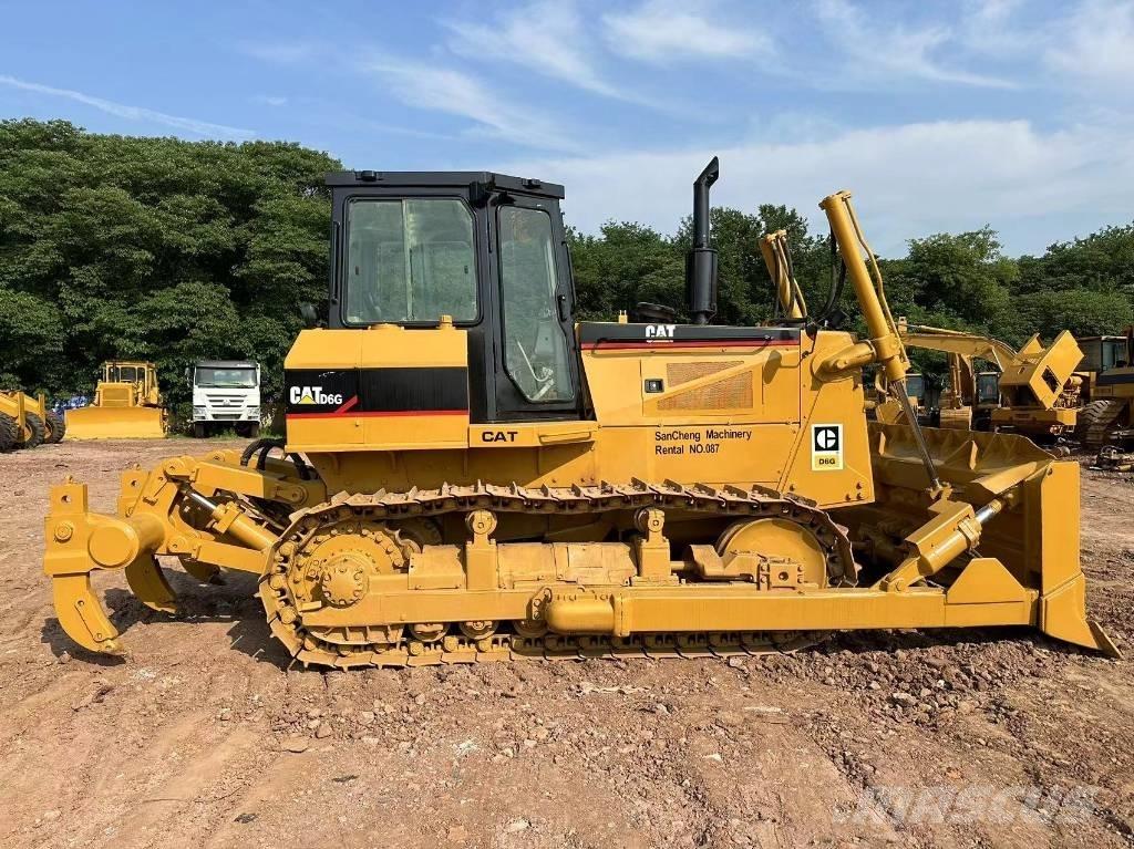 CAT D 6 G ブルドーザー