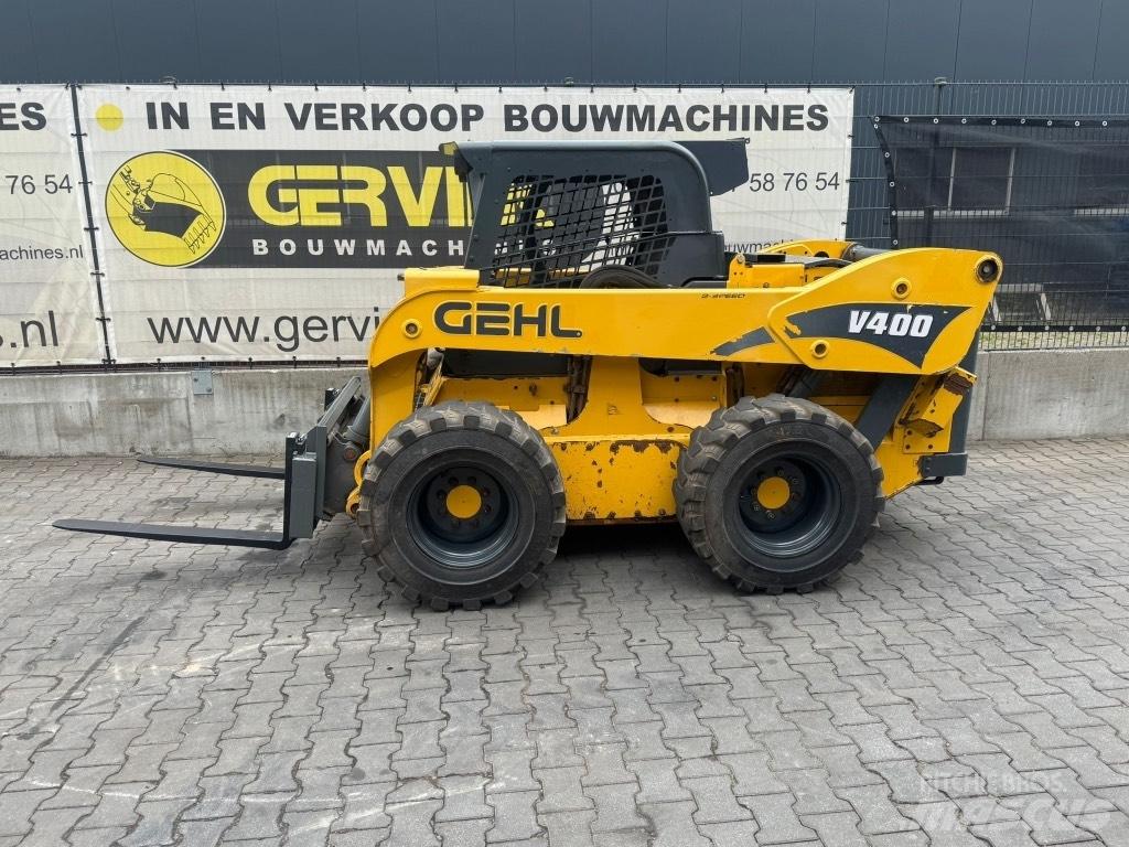 Gehl V 400 スキッドステアローダー