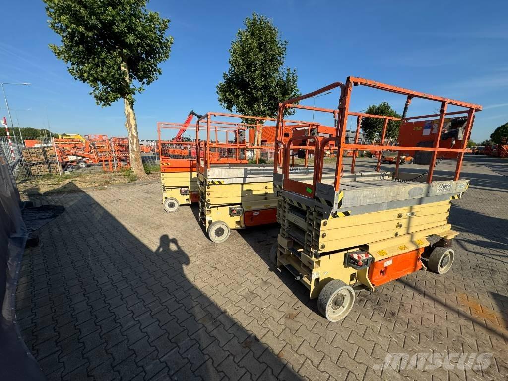 JLG 3246 ES シザースリフト