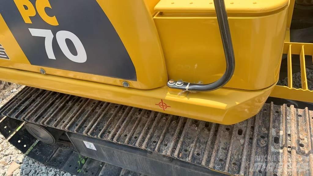 Komatsu PC 70-8 大型油圧ショベル12t以上（パワーショベル・ユンボ）