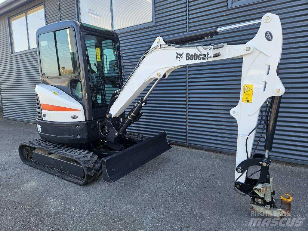 Bobcat e26 ミニ油圧ショベル 7t以下（ミニユンボ・ミニディガー）