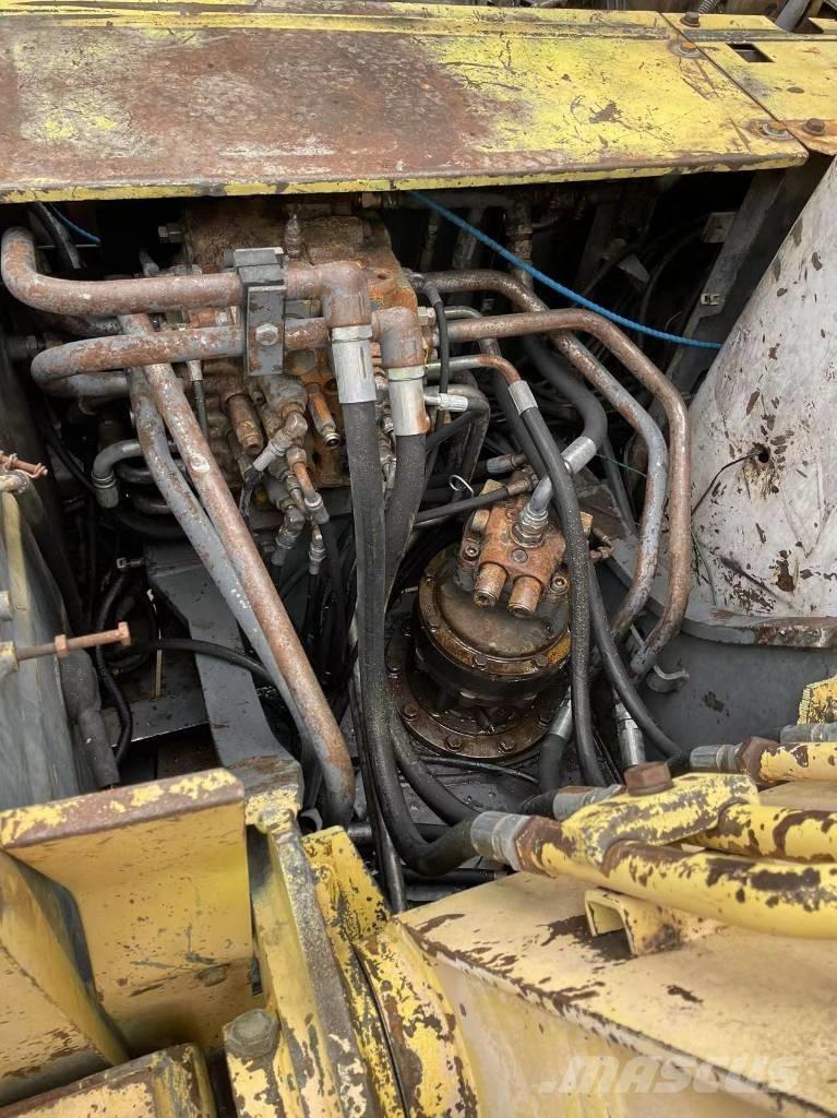 Sumitomo SH120 大型油圧ショベル12t以上（パワーショベル・ユンボ）