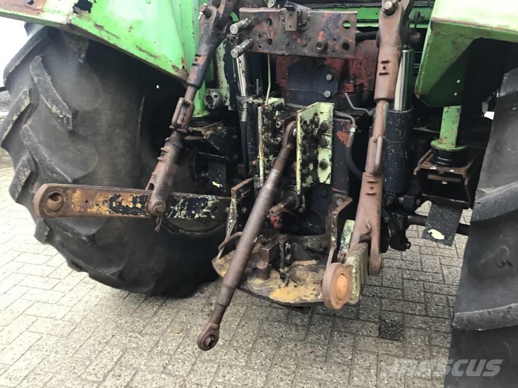 Deutz-Fahr DX 6.30 トラクター