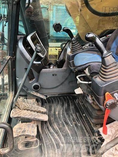 Hyundai HX520L 特殊油圧ショベル