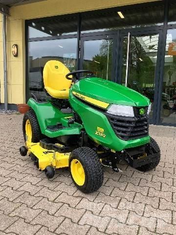 John Deere X590 乗用・自走モア/芝刈り機