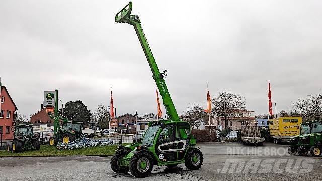Merlo P27.6 Plus 農業用テレハンドラー