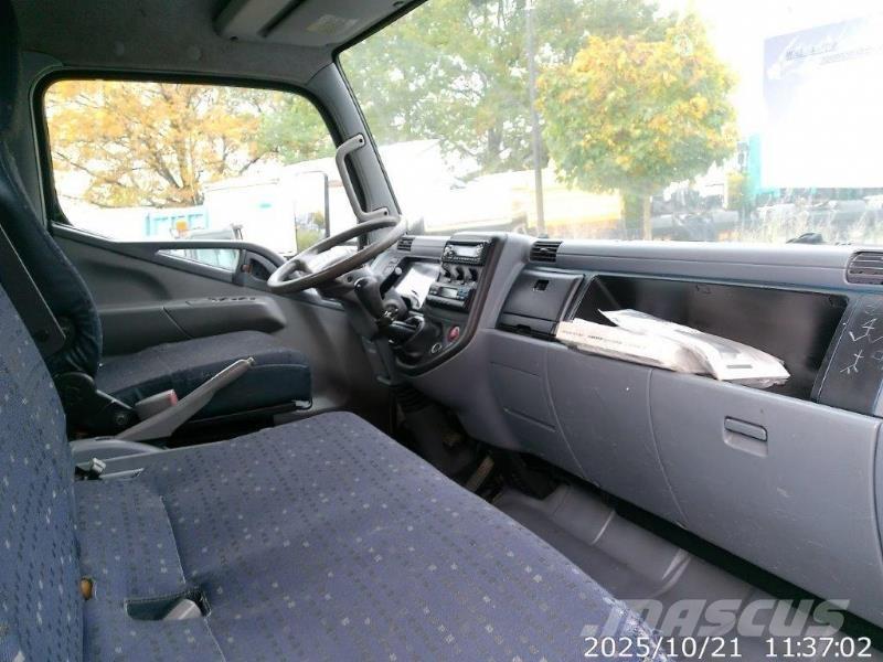 Mitsubishi 7C14 クレーントラック、ユニック車