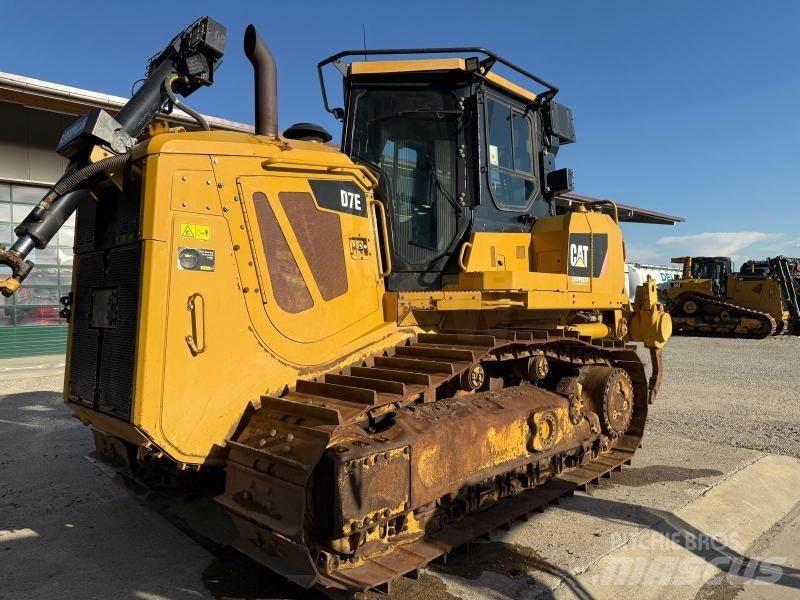 CAT D7E ブルドーザー