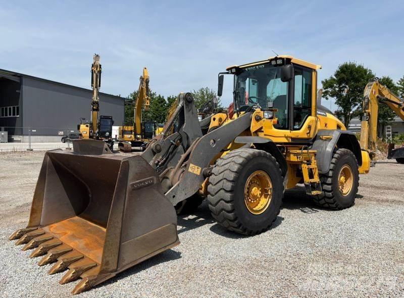Volvo L90H ホイールローダー・タイヤショベル